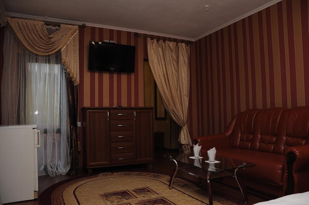 Casablanca Hotel Kalus Szoba fotó